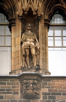 View of statue of John Campbell, 2nd Duke of Argyll, fifth from left on western section of N facade.