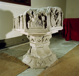 Interior.
View of font.