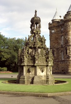 View of Holyrood Fountain from SW.