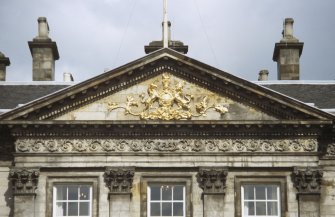 View of Royal Arms (pre-1801 version), in pediment of Dundas House.