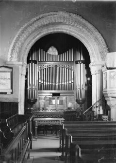 Duddingston Parish Church, interior
View of chancel arch