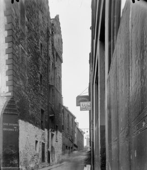 General view from S (Broad Street junction), St Mary's Wynd, Stirling.