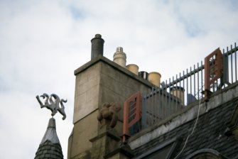 View of finials on No.10 Jeffrey Street.