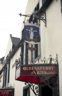 View of Queensferry Arms Hotel sign.