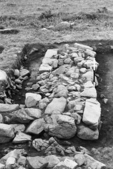 End wall site E. An image from the Buteshire Natural History Society archaeology photograph album, held at Bute Museum.
