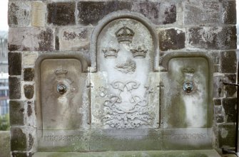 View of The Princess Louise's Argyllshire Highlanders drinking well.