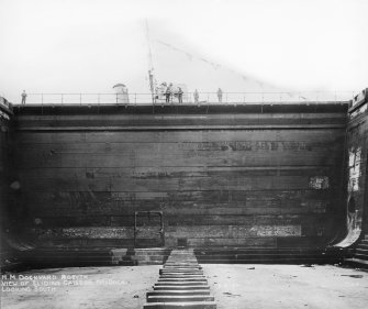 View of sliding caisson No 1 Dock looking S, Rosyth Dockyard
d: 'Jun 5 1920'

