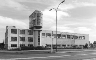 Glasgow, Renfrew Road, British Luma Kight Bulb Factory, Tower.
View from South.