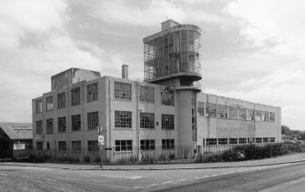 Glasgow, Renfrew Road, British Luma Kight Bulb Factory, Tower.
View from South-West.