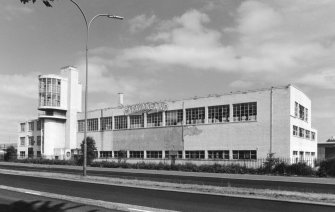 Glasgow, Renfrew Road, British Luma Kight Bulb Factory, Tower.
General view.