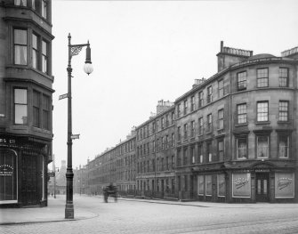 EPS/40/5  Photograph of West Preston Street, general view of North side from South Clerk Street.
Edinburgh Photographic Society Survey of Edinburgh and District, Ward XIV George Square.