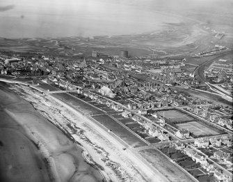Troon, general view, showing South Beach Esplanade and North Sands.  Oblique aerial photograph taken facing north.