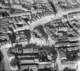 Dundee, general view, showing Victoria Road and Bell Street.  Oblique aerial photograph taken facing north.