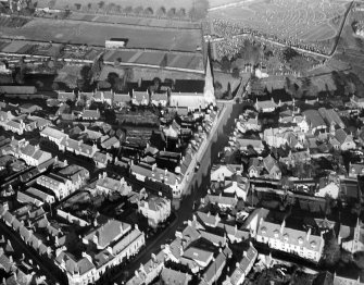 Brechin, general view, showing Panmure Street and Brechin Cemetary.  Oblique aerial photograph taken facing north-east.