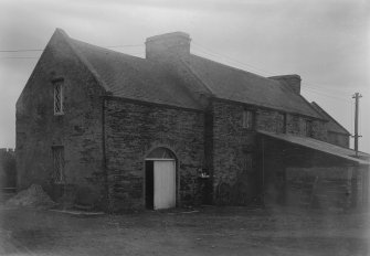 View of farmhouse.