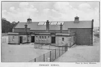 Photograph showing 'primary school':  New Academy, Hamilton