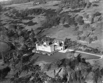 Kinfauns Castle, Kinfauns.  Oblique aerial photograph taken facing north.