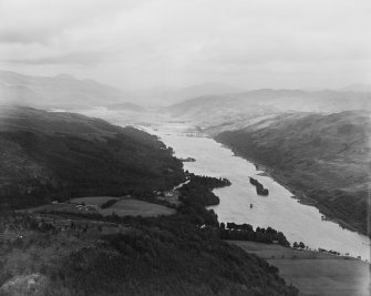 Loch Oich, general view.  Oblique aerial photograph taken facing north-east.