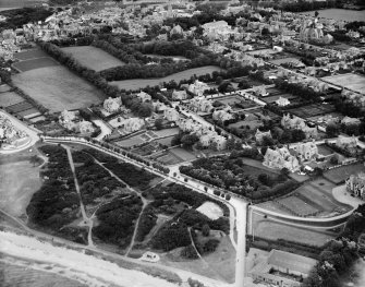 Nairn, general view, showing West Links and Marine Road.  Oblique aerial photograph taken facing south.