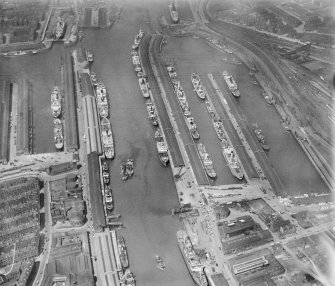 Queen's Dock and Prince's Dock, Glasgow.  Oblique aerial photograph taken facing north-west.
