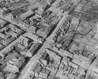 Lochgelly, general view, showing Bank Street and Main Street junction.  Oblique aerial photograph taken facing north-east.  This image has been produced from a damaged negative.