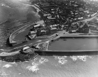 Victoria Harbour and Old Harbour, Dunbar.  Oblique aerial photograph taken facing south.