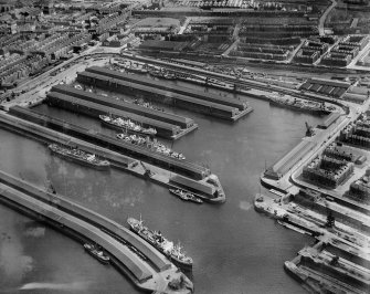 Prince's Dock, Glasgow.  Oblique aerial photograph taken facing south.