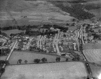 Dollar, general view, showing Dollar Academy and Station Road.  Oblique aerial photograph taken facing north.