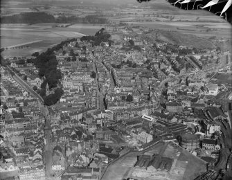 Stirling, general view, showing Spittal Street and Stirling Castle.  Oblique aerial photograph taken facing north-west. This image has been produced from a damaged negative.