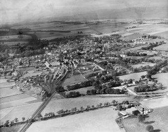 Brechin, general view, showing Railway Terminus and Park Road.  Oblique aerial photograph taken facing west.
