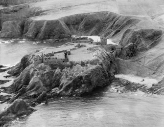 Dunnottar Castle.  Oblique aerial photograph taken facing south-west.