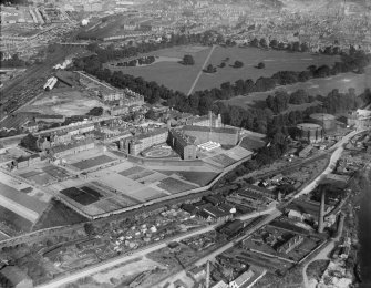 Perth Prison, Edinburgh Road and South Inch, Perth.  Oblique aerial photograph taken facing north.