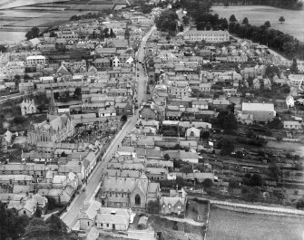 Forres, general view, showing High Street and St Laurence Parish Church  Oblique aerial photograph taken facing north-east.