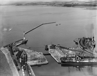 South Pier and Breakwater, Ardrossan.  Oblique aerial photograph taken facing north.