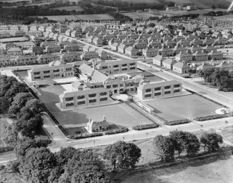 Hilton School, Hilton Road, Aberdeen.  Oblique aerial photograph taken facing north.