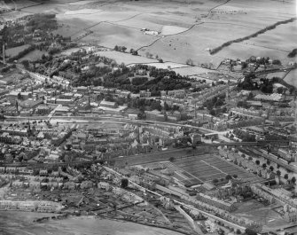 Hawick, general view, showing Commercial Road and Weensland Road.  Oblique aerial photograph taken facing west.