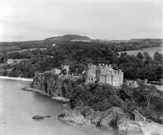 Culzean Castle, Maybole.  Oblique aerial photograph taken facing east.