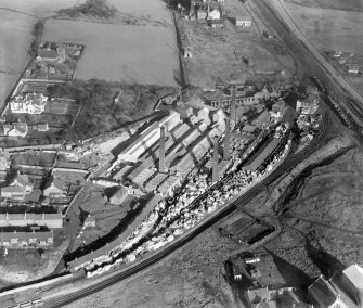 General Refractories Glenboig Union Fireclay Co. Star Fireclay Works, Glenboig.  Oblique aerial photograph taken facing north-east.