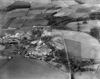 Tullis Russell and Co. Paper Mill, Glenrothes.  Oblique aerial photograph taken facing north.