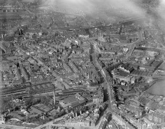 Paisley, general view, showing Causeyside Street and Paisley Abbey.  Oblique aerial photograph taken facing north.