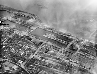 Edinburgh, Albert and Imperial Docks, Leith, Edinburgh.  Oblique aerial photograph taken facing north.