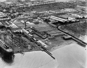 Port Glasgow and Newark Sailcloth Co. Ltd., Kingston Yard, Ardgowan Street, Port Glasgow.  Oblique aerial photograph taken facing west.