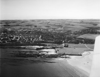 St Andrews, general view, showing Royal and Ancient Golf Club and St Salvator's College Church, North Street.  Oblique aerial photograph taken facing south.
