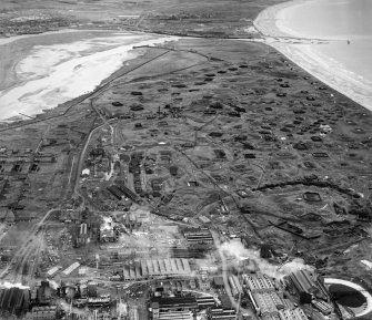 Imperial Chemical Industries (ICI) Works, Ardeer.  Oblique aerial photograph taken facing south-east.