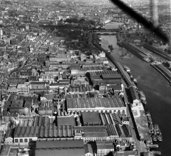 Glasgow, general view, showing Harland and Wolff Diesel Engine Works, 181 Lancefield Street and George the Fifth Bridge.  Oblique aerial photograph taken facing east.
