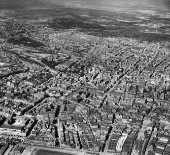 Dundee, general view, showing Dundee High School, Euclid Crescent and Dudhope Park.  Oblique aerial photograph taken facing north-west.