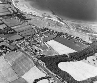 Longniddry, general view, showing Longniddry Golf Course and Main Street.  Oblique aerial photograph taken facing west.