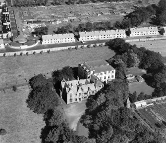 St Margaret's Convent, Renfrew Road, Paisley.  Oblique aerial photograph taken facing north-east.