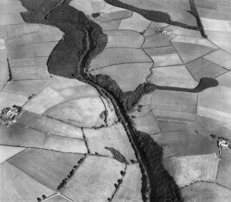Coilsholm Wood and River Ayr, Tarbolton.  Oblique aerial photograph taken facing east. 
