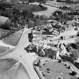 Huntly Arms Hotel, Charlestown Road, Aboyne.  Oblique aerial photograph taken facing north-east.